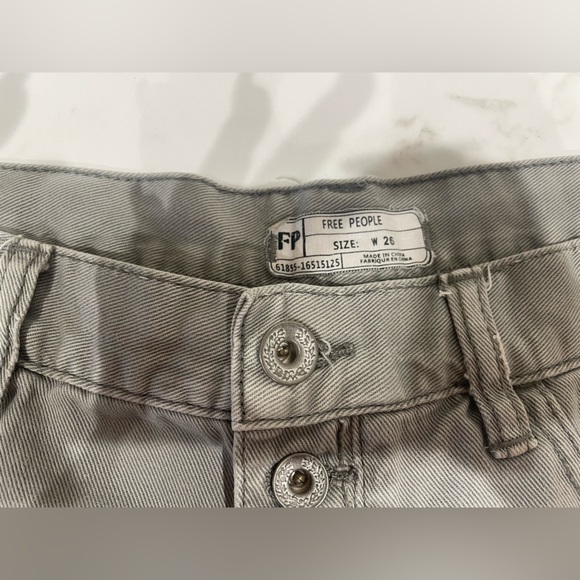 Free People button fly distressed short ACCEPTING OFFER - Picture 8 of 8